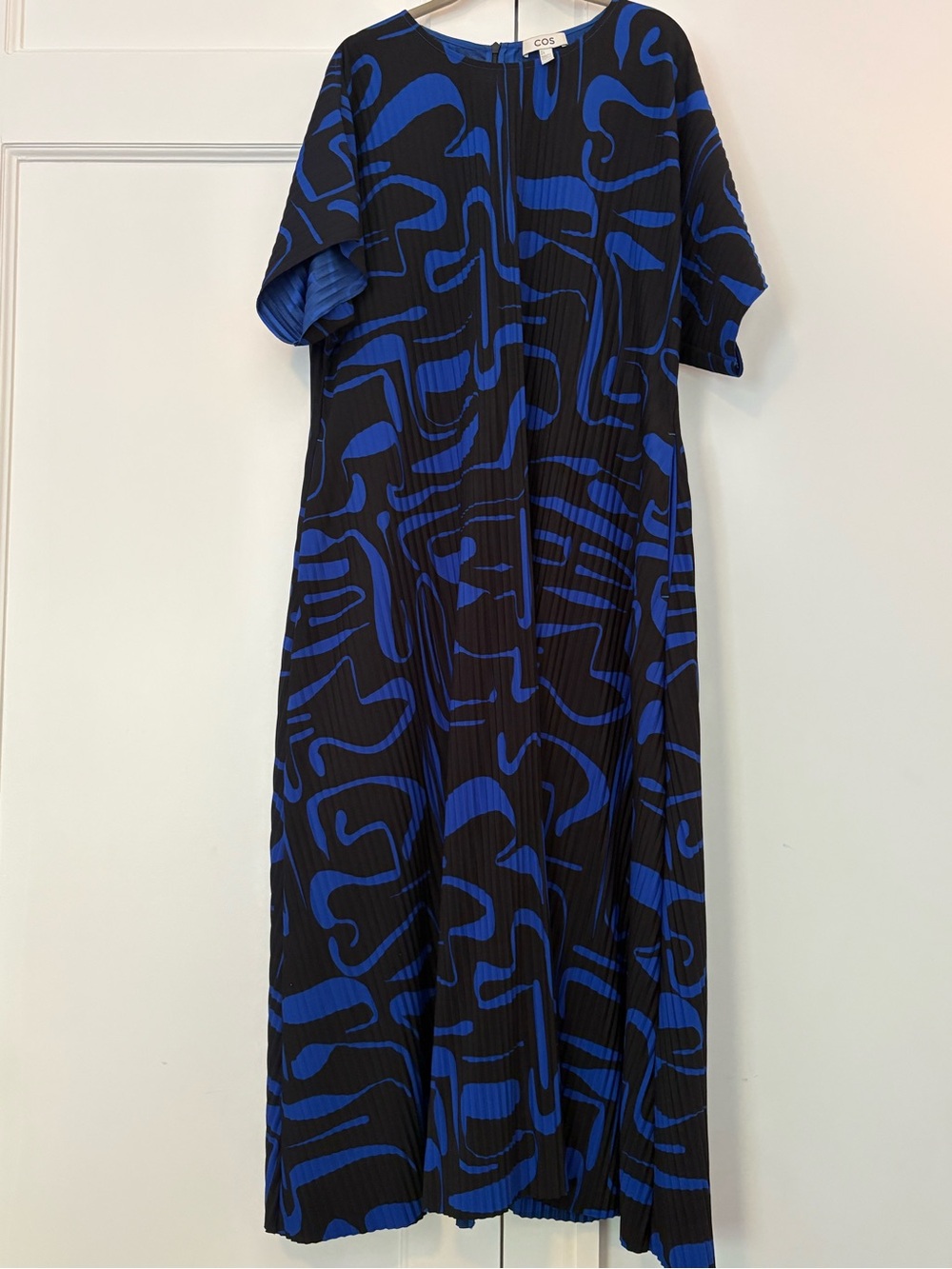 COS Blue & Black Abstract Pleated Maxi Dress